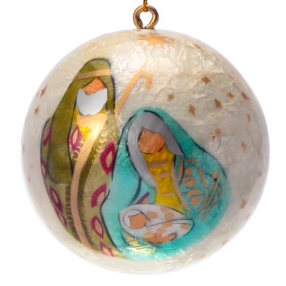 Holy Family Lacquered Hand-made Painted Capiz Christmas Ornament - Picture 3 of 4
